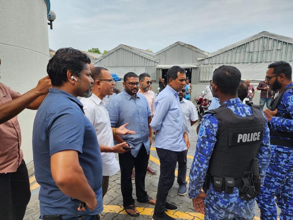 އިދިކޮޅުގެ ކަންބޮޑުވުންތަކާއެކު ކްރިމިނަލް ކޯޓު ދޮށަށް! 