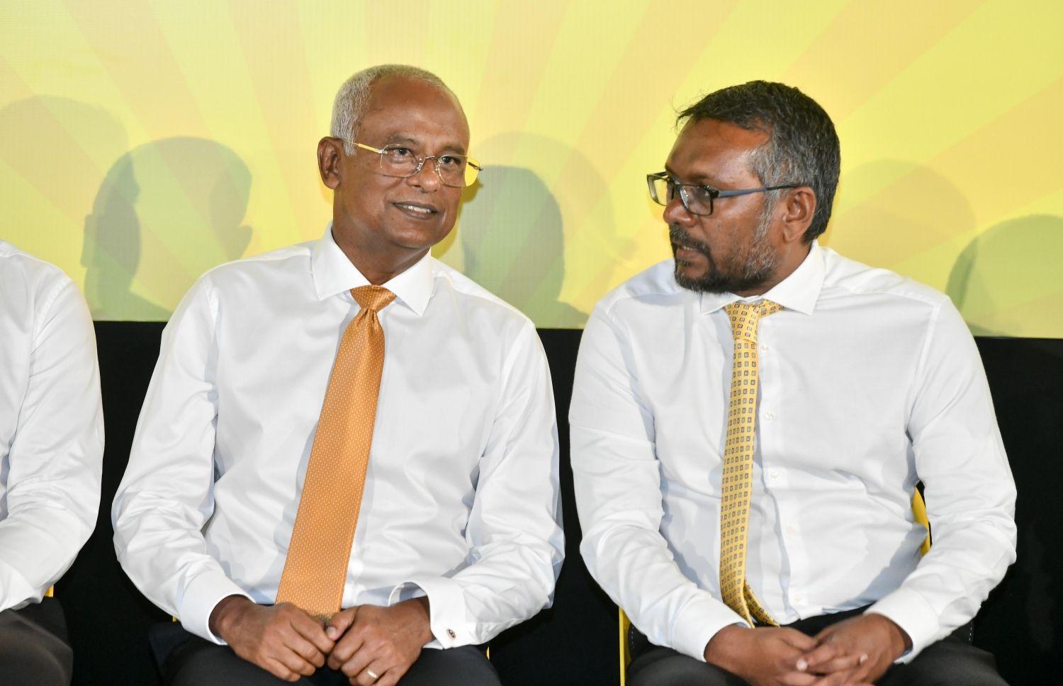 ރައީސް ސޯލިހުގެ އަރިހުގައި ފައްޔާޒް 