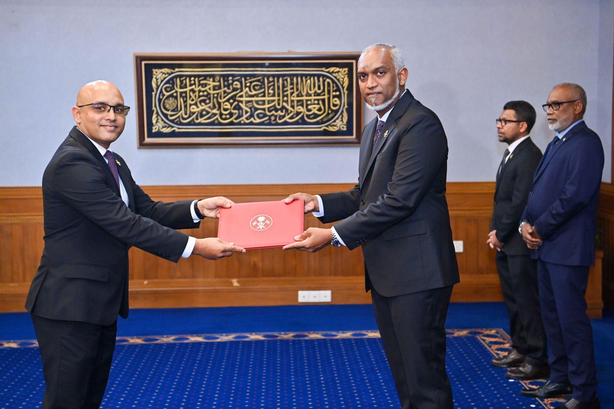 މާލީ ވަޒީރު ޒަރީރަށް ރުހުން ދިނުމަށް ކޮމިޓީން ފާސްކޮށްފި