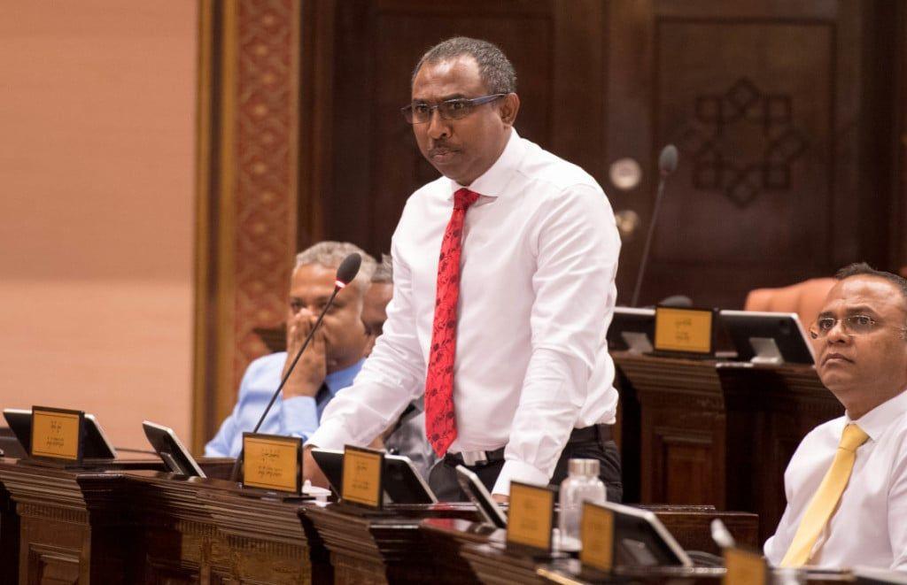 މާލޭ ރައްޔިތުންނަށް ބޯހިޔާވަހިކަން ފޯރުކޮށްދޭން ގޮވާލާ ޤަރާރެއް!