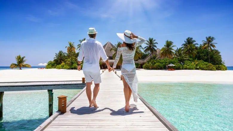 މި އަހަރުގެ މިހާތަނަށް 582،632 ފަތުރުވެރިން ރާއްޖެ އައިސްފި