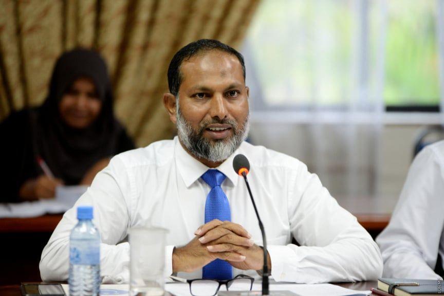 "ފުރަތަމަ ނަފްސު، ދެން ޤައުމާއި ރައްޔިތުން"