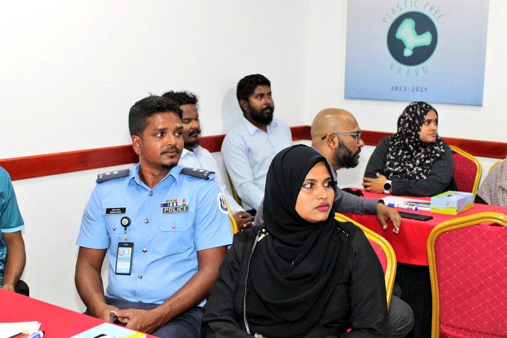 ވ އަތޮޅުގައި "އިބަމަ" މަސައްކަތު ބައްދަލުވުމެއް ބާއްވައިފި 