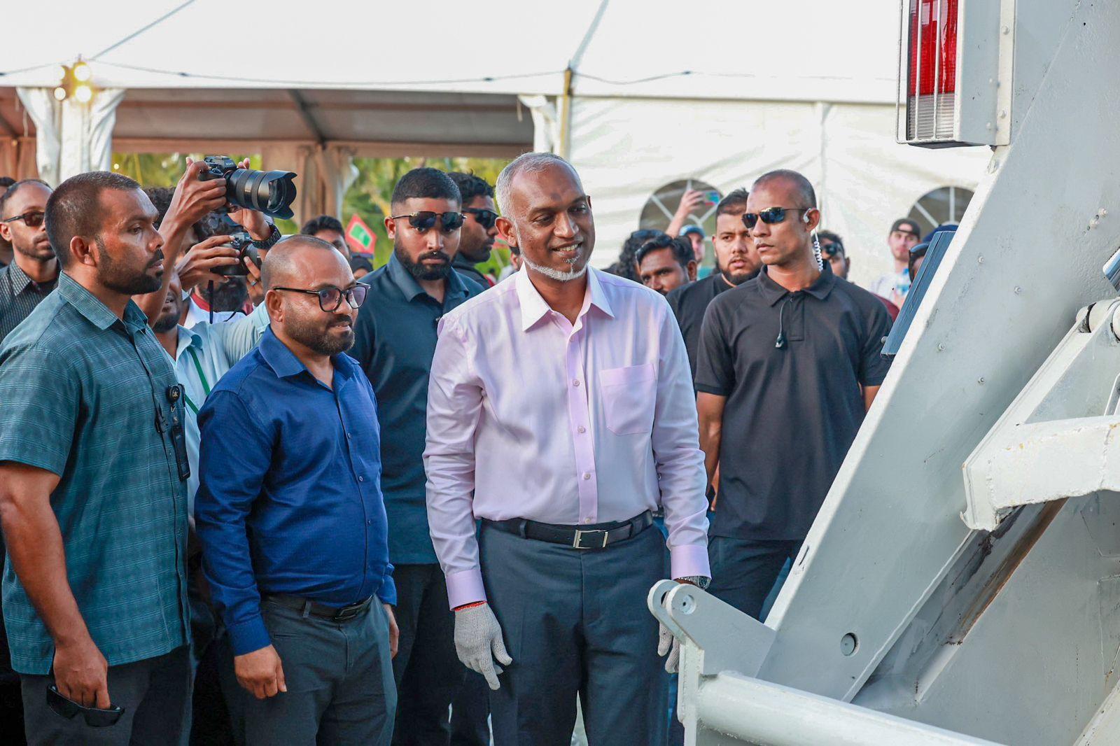 "ކަނޑުތައް ޙިމާޔަތްކުރުމަށް ބައިނަލްއަޤުވާމީ އެއްބާރުލުން ބޭނުންވޭ"