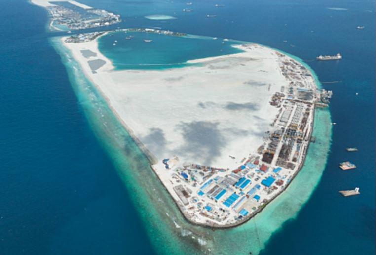 ގުޅީފަޅުން ބިން ހިއްކުން 