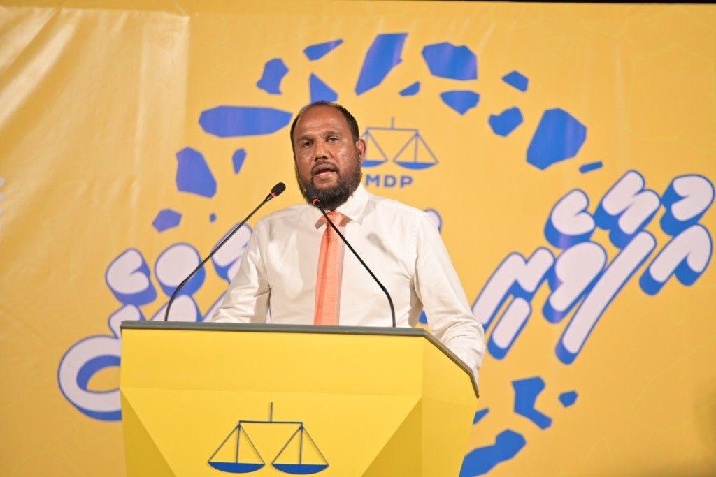 ރައީސް ސޯލިހުގެ ކެމްޕެއިންގައި އެމްޑީއޭގެ ނައިބު ރައީސް އަލީ މައުރޫފް 