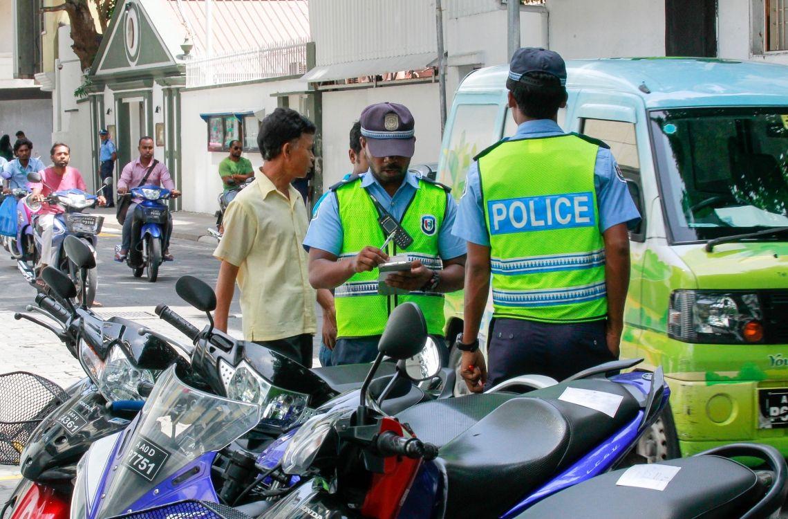 އަހަރީފީއާއި ޖޫރިމަނާ ހުއްޓަސް، ރަޖިސްޓްރީ ބާތިލު ކުރެވޭގޮތް ހަދަނީ