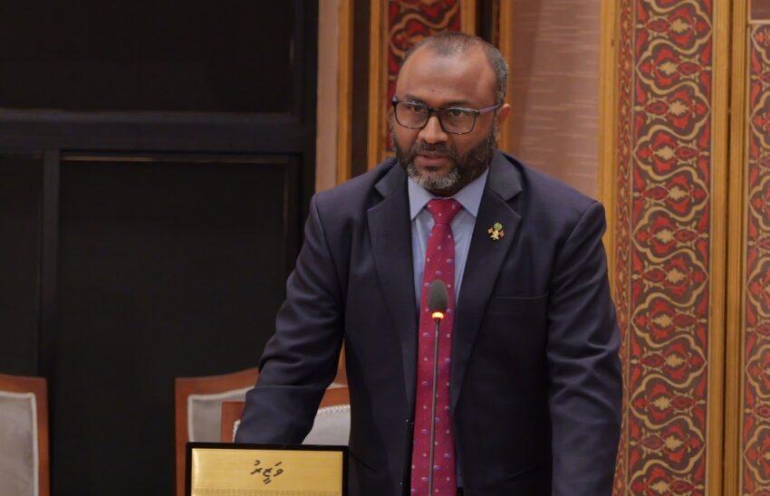 ސިޔާސީ ކުލަ ޖައްސައިގެން މިސްކިތްތައް ހުޅުވުމުގެ ވިސްނުމެއްނެތް: ޑރ. ޝަހީމް