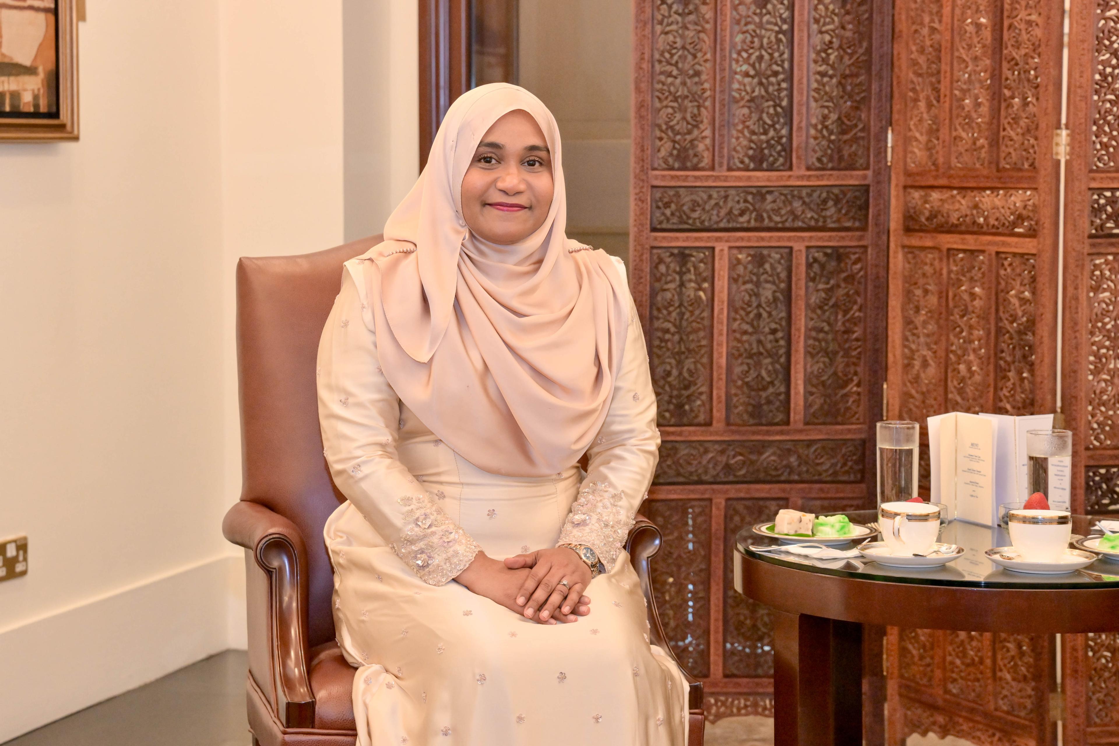  އޭއައި ބައްޓަން ކުރުމަށް ކޮންމެ އަންހެން ކުއްޖެއްގެ  ހިޔާލާއި މަޝްވަރާ މުހިއްމު: މެޑަމް ސާޖިދާ 