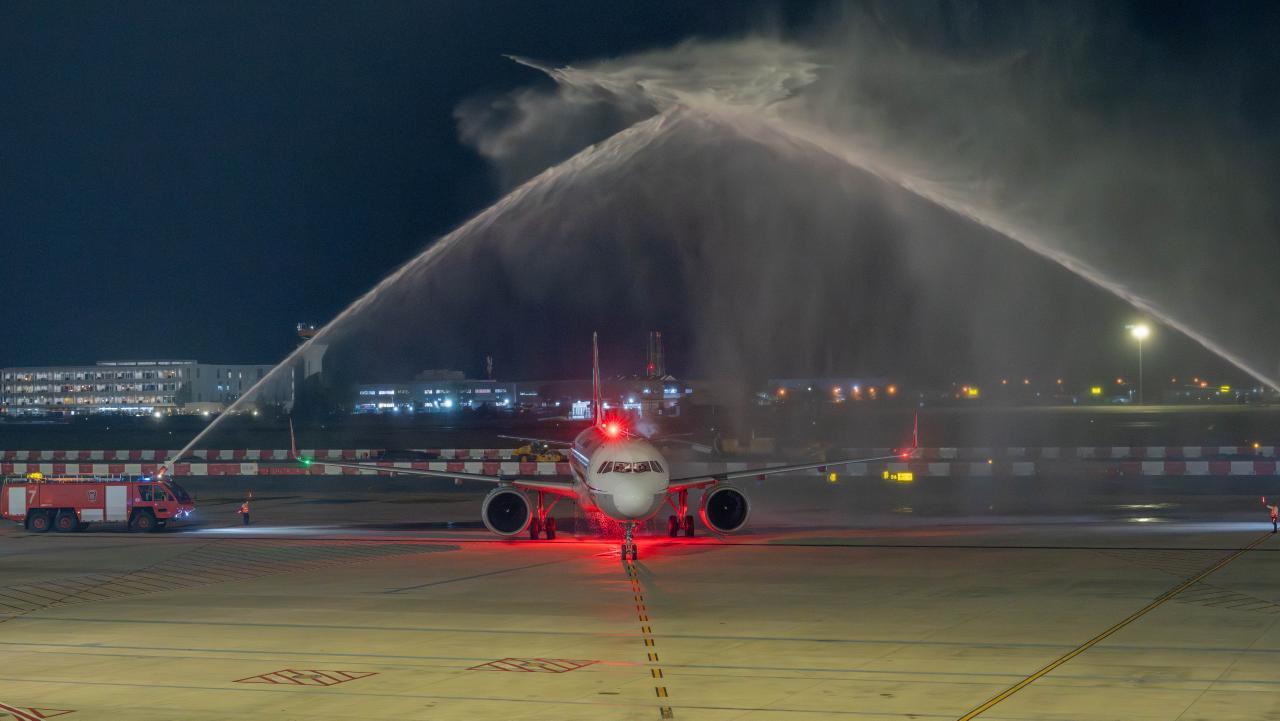 ވީއައިއޭ އައު ޓާރމިނަލުން ސިޗުއާން އެއާލައިންސް އަށް ހިދުމަތްދޭން ފަށައިފި