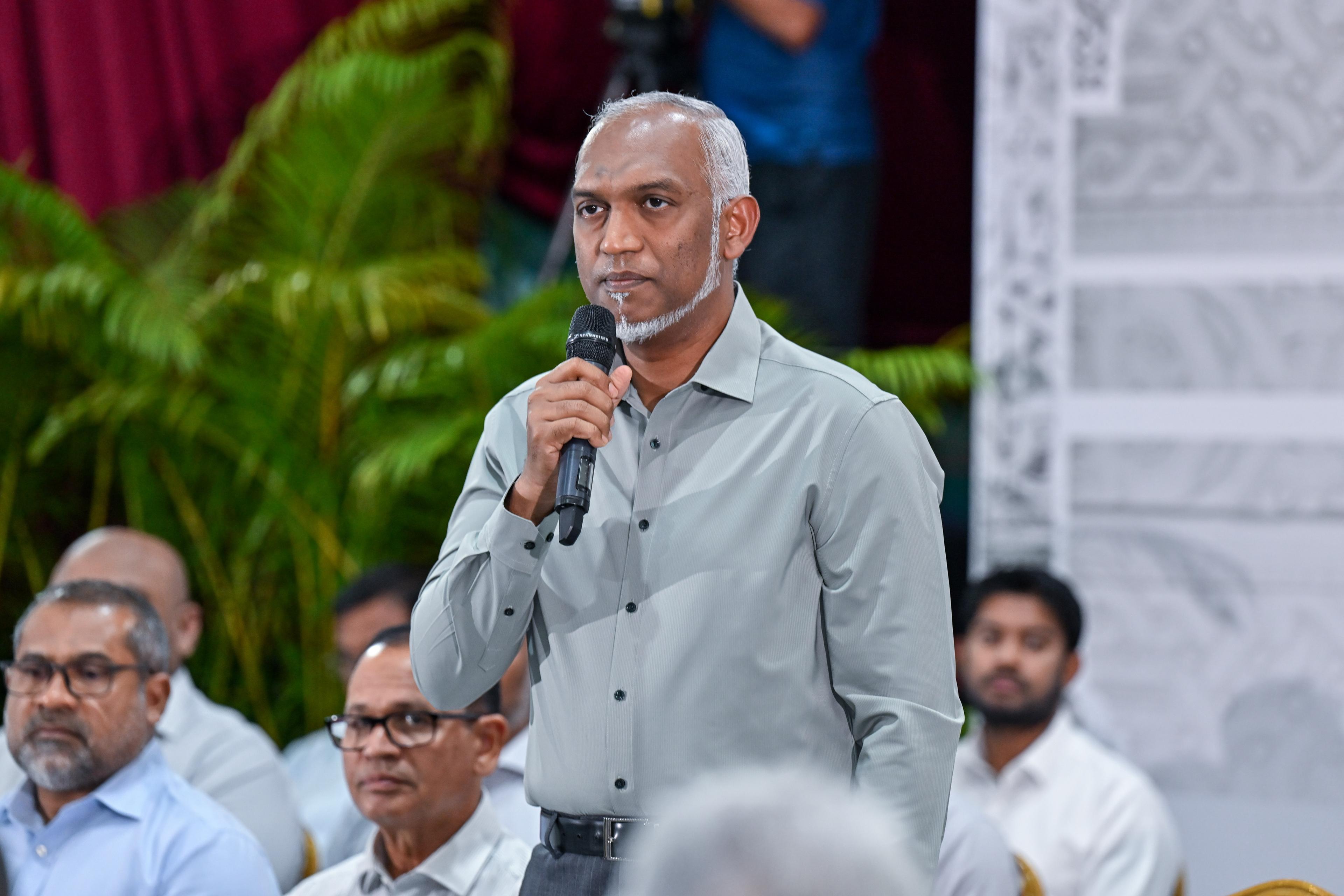 4000 ހައުސިންގ ޔުނިޓްގެ ޑައުންޕޭމަންޓާއި، މަހުން މަހަށް ދައްކަން ޖެހޭ ކުއްޔަށް ލުއި ގޮތެއް ހަދައި ދޭނަން: ރައީސް