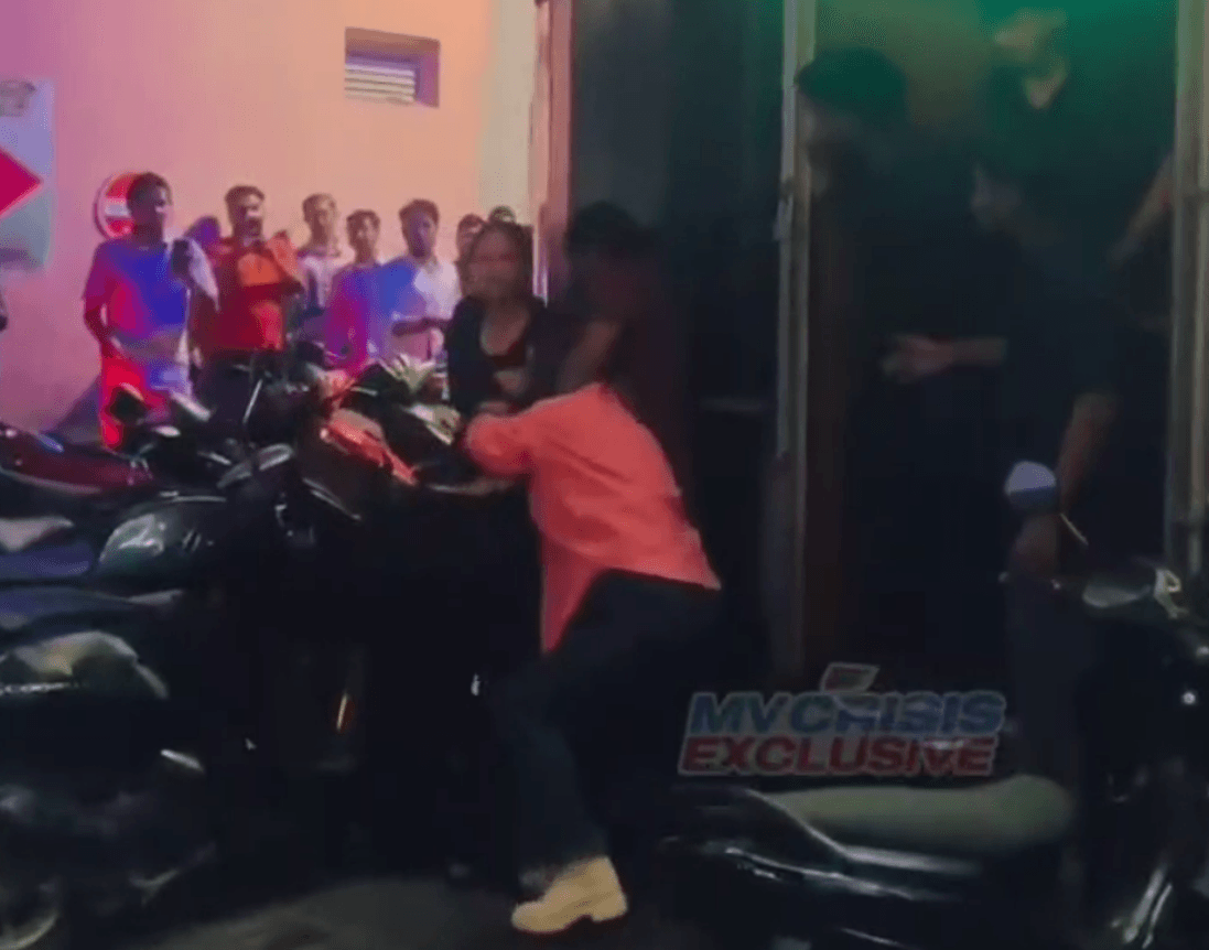 މާލޭގައި ނޭޕާލް އަންހެނުންތަކެއްގެ މެދުގައި މާރާމާރީއެއްހިނގައިފި