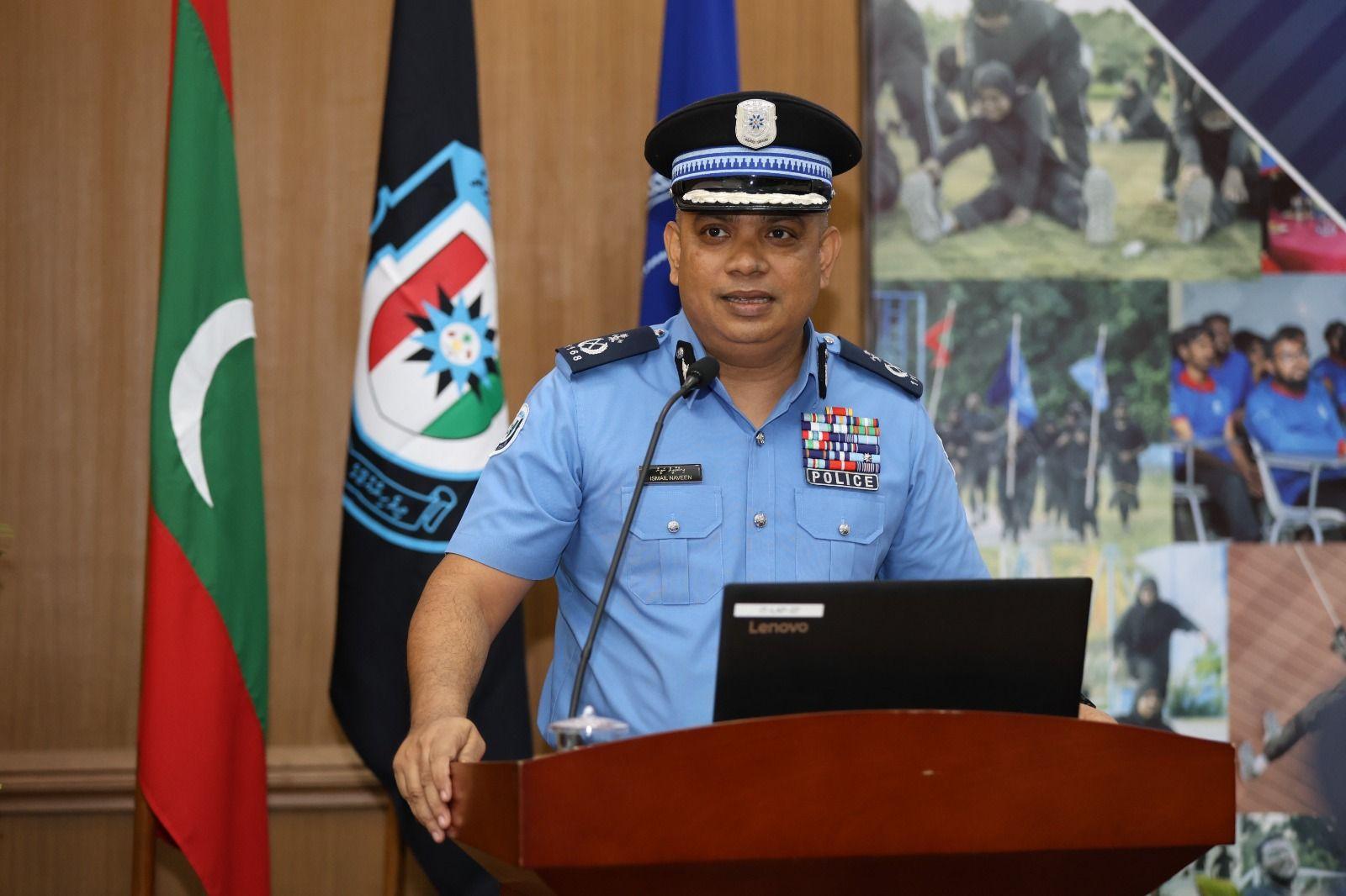  ސީޕީ ނަވީން ރިޓަޔަރ ކުރައްވައިފި