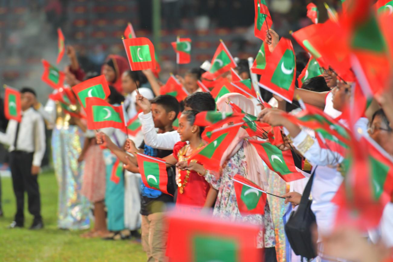 ރާއްޖޭގެ މިނިވަންކަމަށް 60 އަހަރު ފުރުމުގެ މުނާސަބަތުގައި ގިނަ ހަރަކާތްތަކެއް