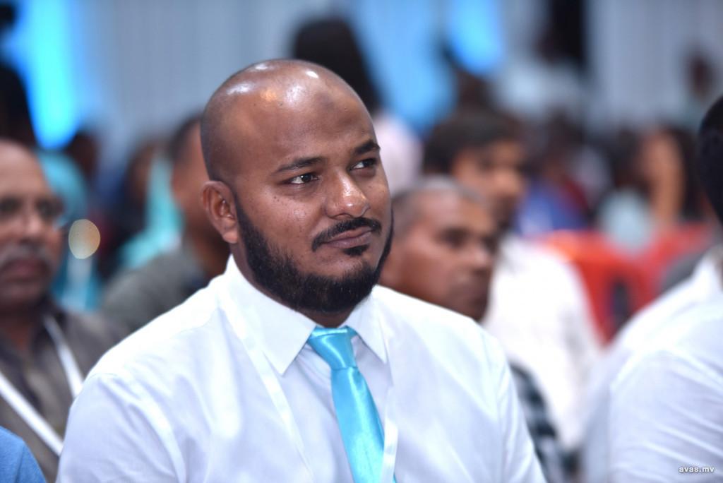 ރައީސް މުއިއްޒު އަކީ ވާދަވެރި ސިޔާސީ ހަރަކާތަކަށް ޖާގަދެއްވަން ކެރިވަޑައިގަންނަވާ ވެރިއެއް: ޝުޖާއު