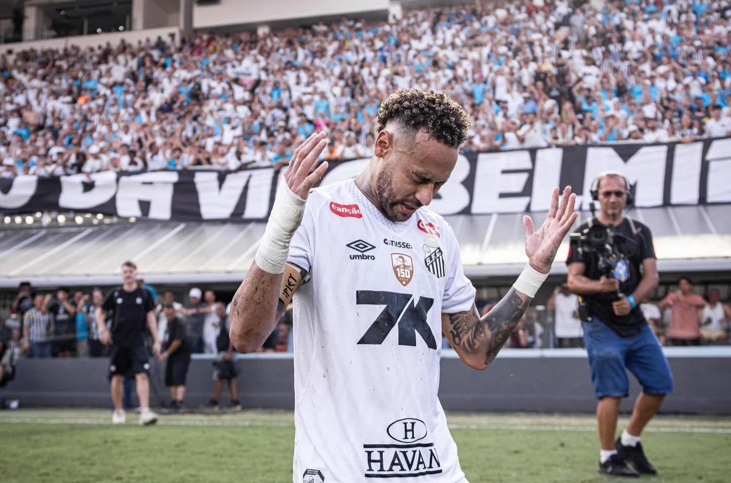 ނޭމާ މިއަހަރުގެ ނިޔަލަށް ސަންޓޯސްގައި މަޑުކުރަނީ