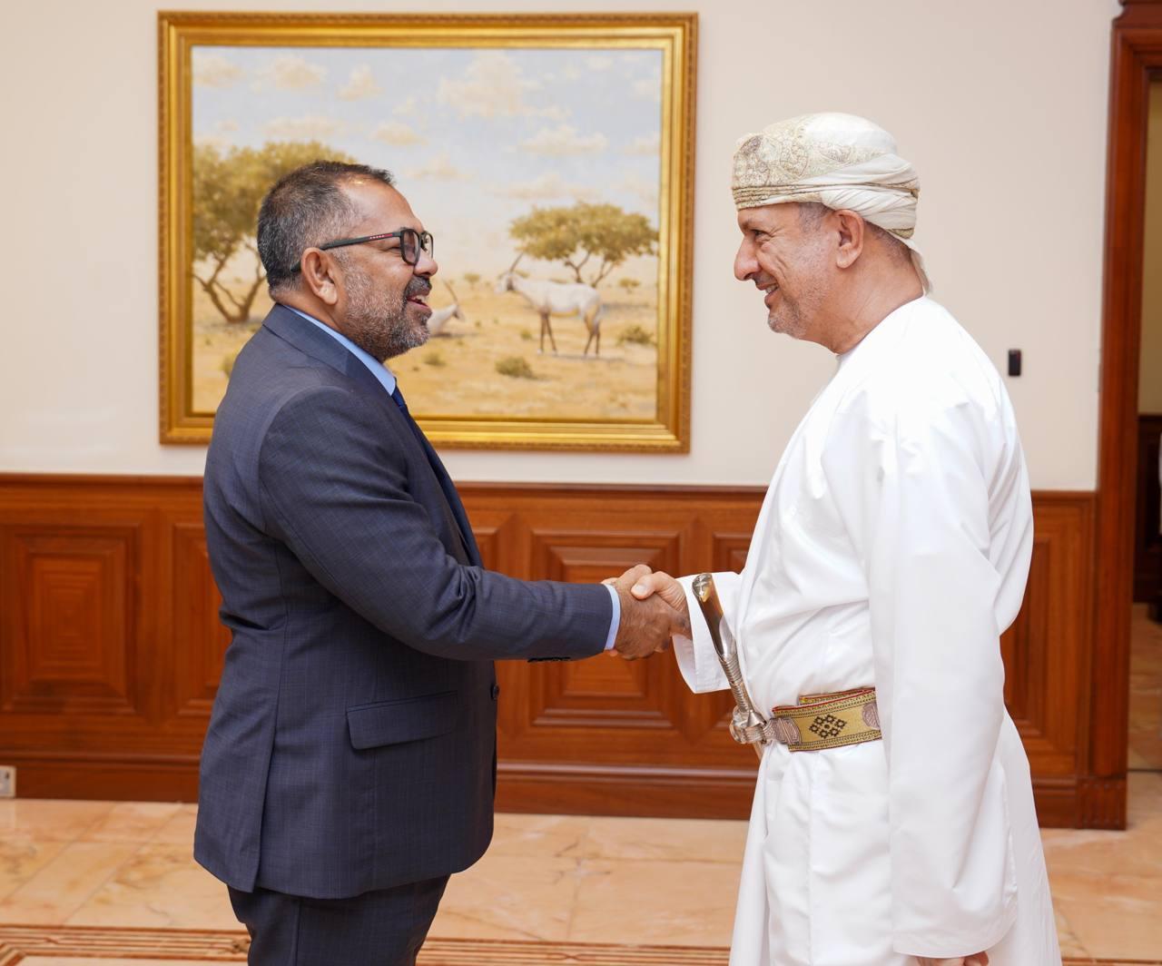 ރާއްޖޭގެ މާލީ ވަޒީރު  އޮމާނުގެ މާލީ ވަޒީރާ ބައްދަލުކުރައްވައިފި