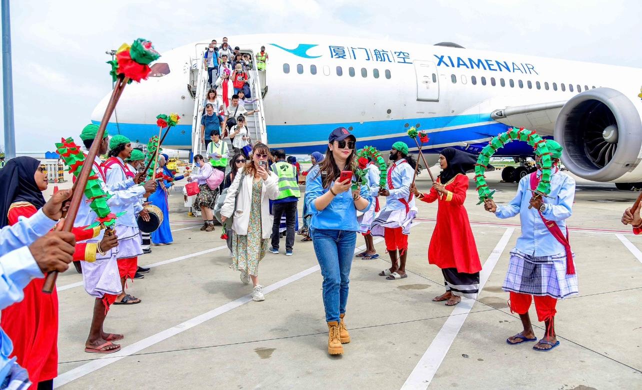 ލައްކައަކަށް  ވުރެ ގިނަ ފަތުރުވެރިން  މިއަހަރު ރާއްޖެއަށް ޒިޔާރަތްކޮށްފި 