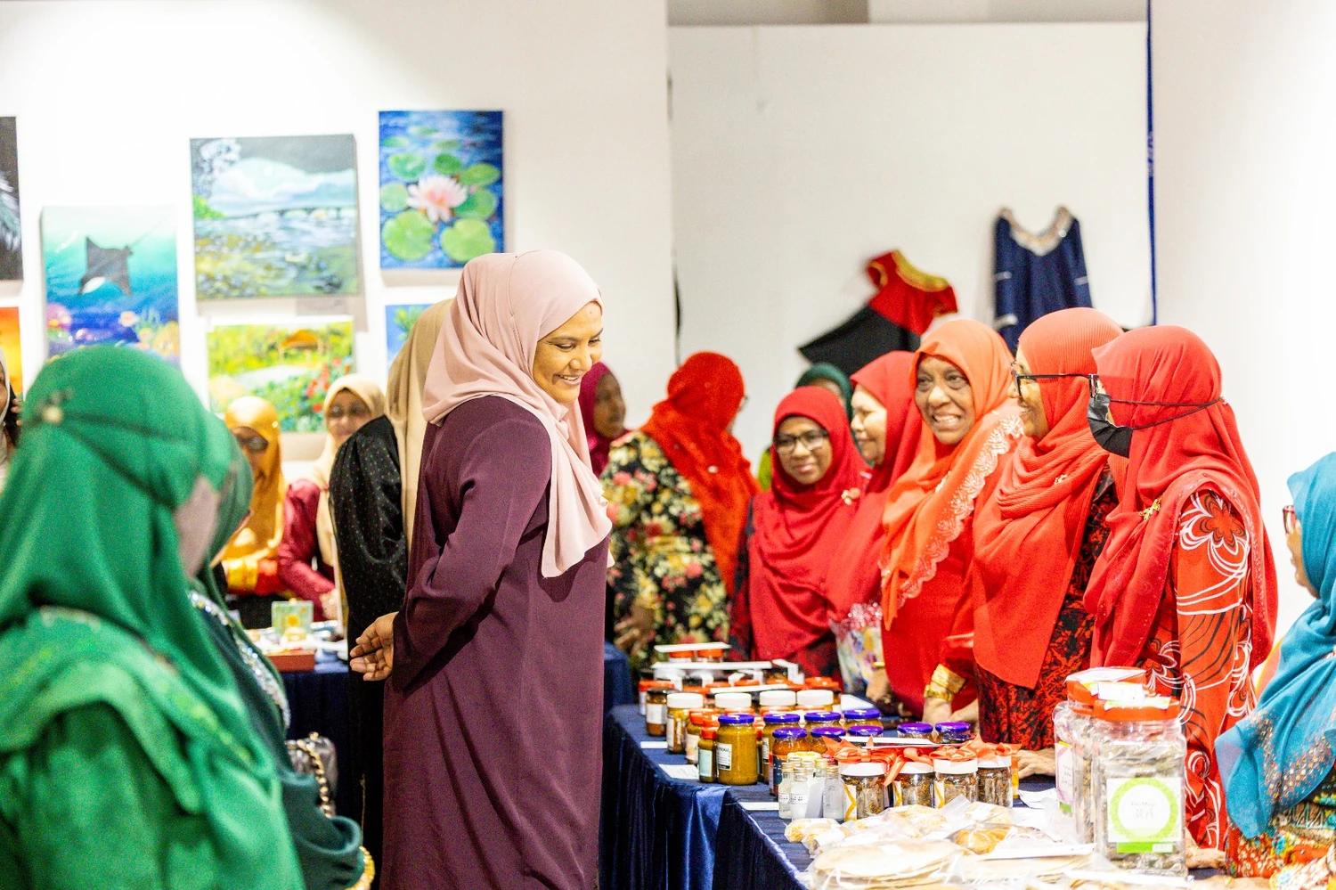 ރަހަފަތް މައުރަޒުގައި ބައިވެރިވާން ހުޅުވާލައިފި 