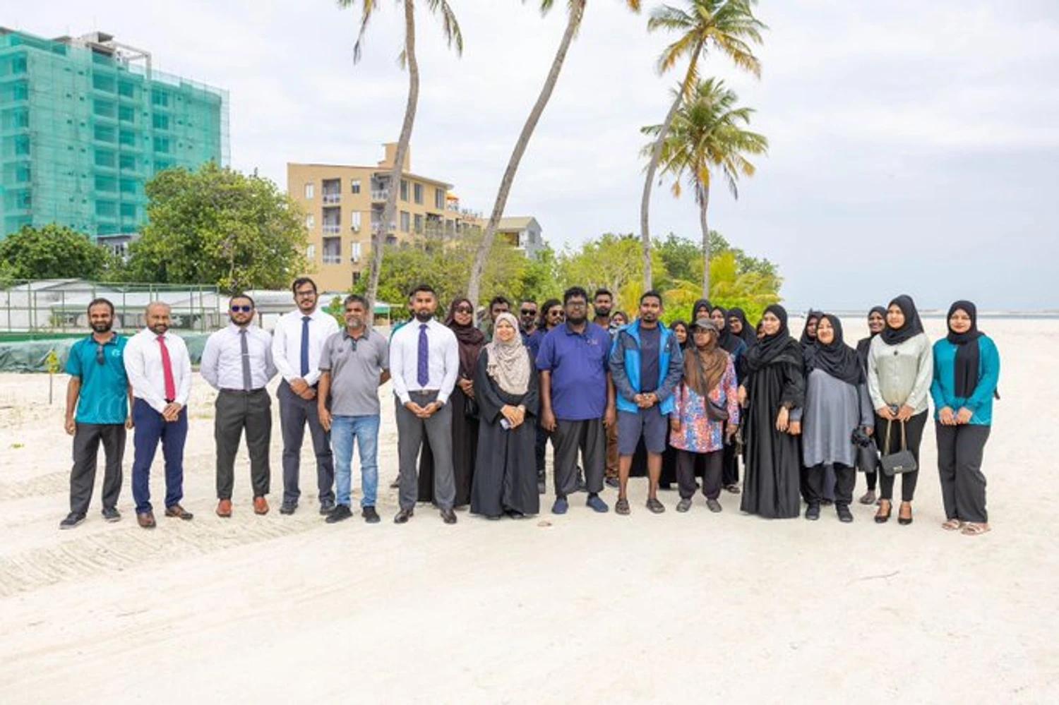 ގުޅީގައި 2000 ގަސް އިންދުމުގެ މަޝްރޫއެއް ފަށައިފި