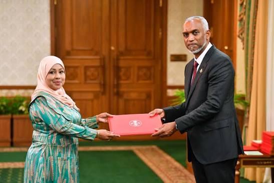 އެޗްއާރުސީއެމްގެ ރައީސަކަށް ޑރ. ރަމީލާ އައްޔަންކުރަން  މަޖިލީހުން ފާސްކޮށްފި