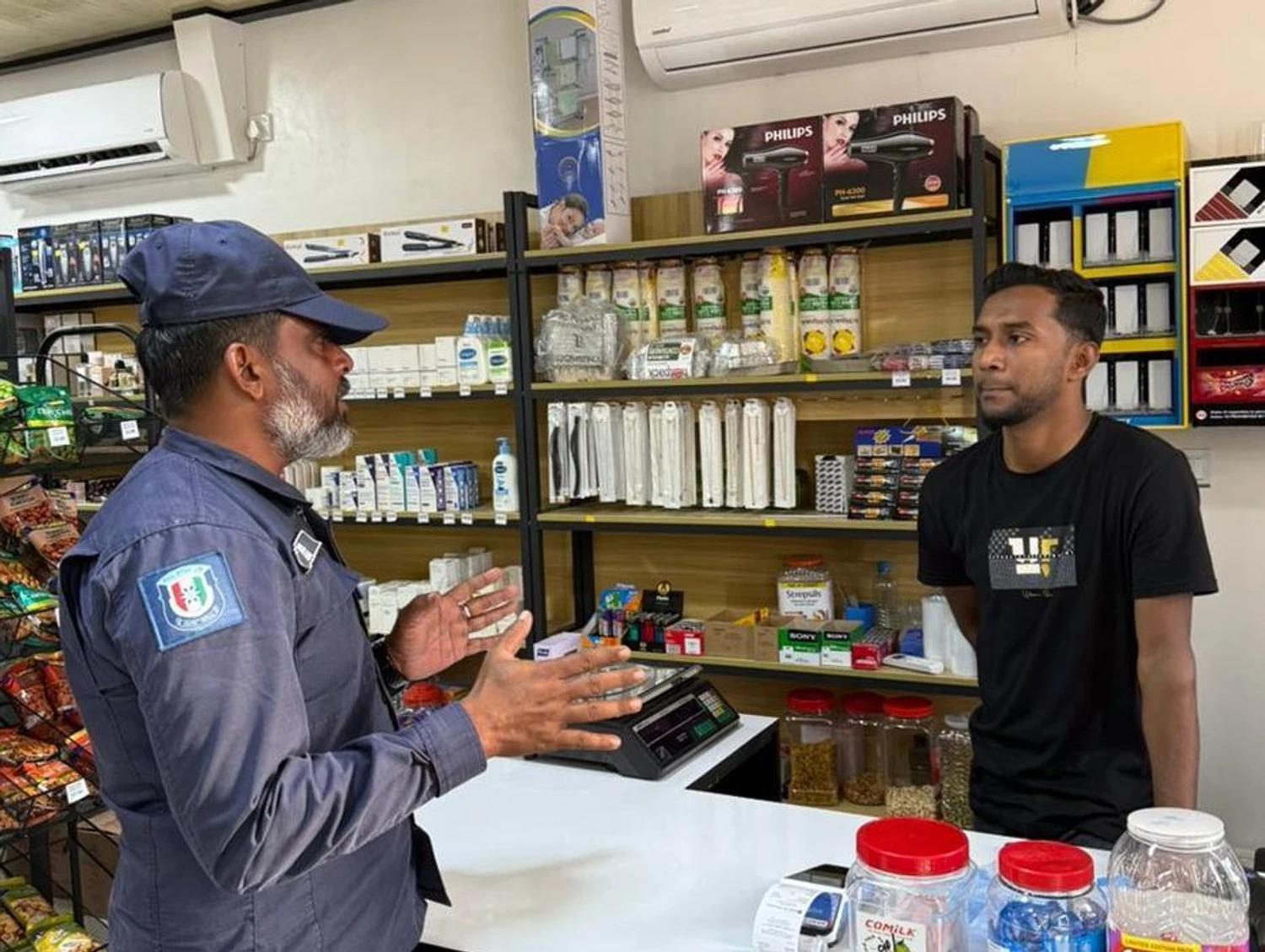 ކުޅުދުއްފުށި ސިޓީ ފިހާރަތަކަށް ޒިޔާރަތްކޮށް ހޭލުންތެރިކުރުވުމުގެ ޕްރޮގްރާމެއް ހިންގައިފި