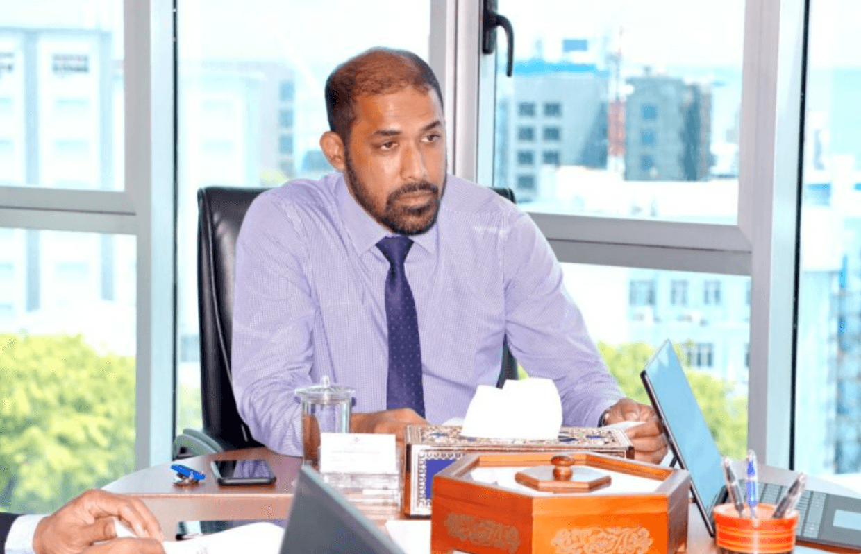 ހޯމް މިނިސްޓްރީގެ ސްޓޭޓް، އަބްދުލްމަޖީދު މަގާމުން ވަކިކޮށްފި