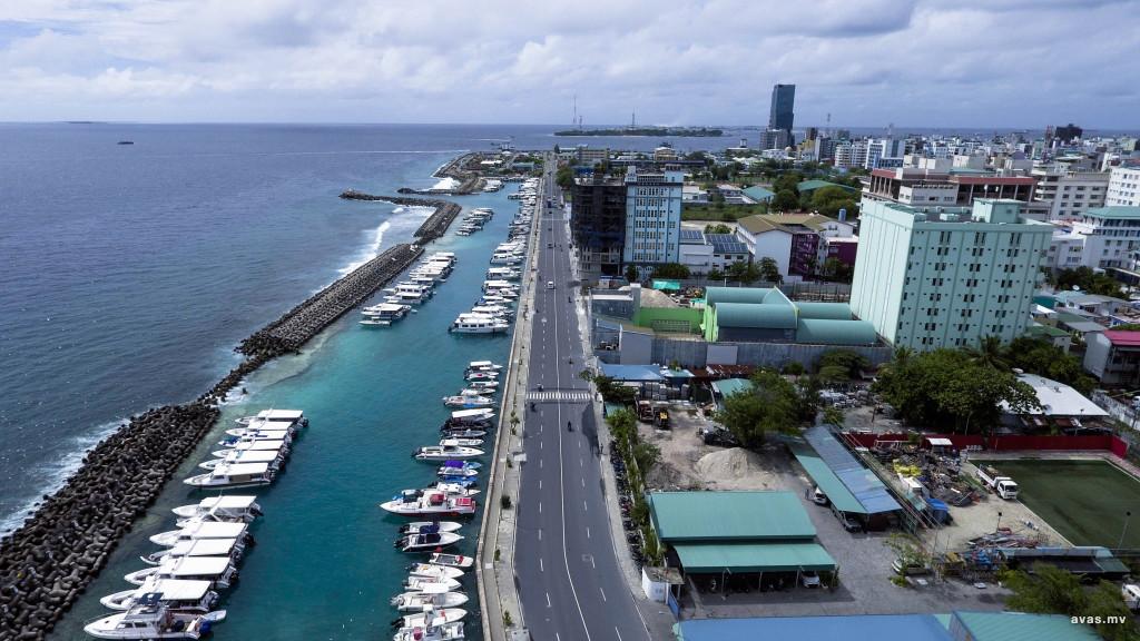 މާލެއިން 33002 ކާނު ސާފުކޮށް، 464 މަގު މަރާމާތު ކޮށްފި