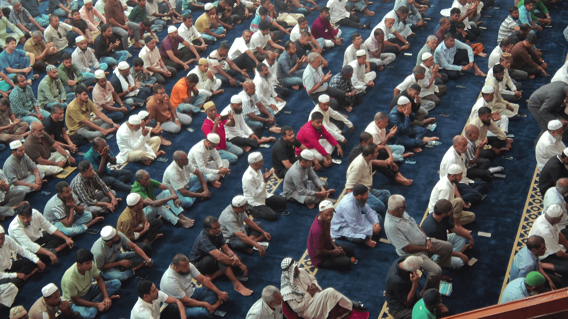 އިސްރާ އާއި މިއުރާޖުގެ މަތިވެރި ދަތުރުފުޅުގައި ﷲ ދެއްވި އެންމެ އަގުބޮޑު ހަދިޔާއަކީ ފަރުޟު 5 ނަމާދު: ހުކުރު ހުތުބާ 