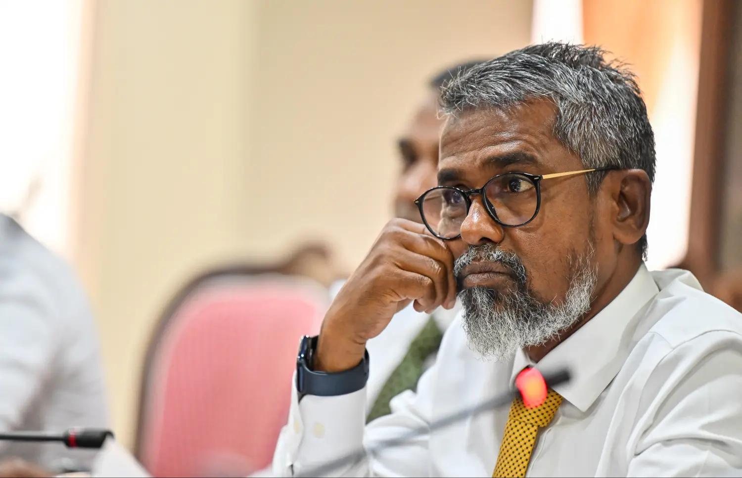 އެއުޅެނީ "ދިވެހިންގެ ރާއްޖެ" އޭ ކިޔައިގެން ރާއްޖެ ފޭރިގަންނަން، އެކަމެއް ނުވާނެ: ޒިޔާދު
