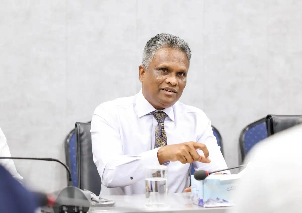 މި ސަރުކާރުން ބޯހިޔާވަހިކަމަށް އެޅި ބިންގަލެއް ނެތް، ބަދަލު ފެންނާނީ އެމްޑީޕީ ވެރިކަމެއްގައި: އާޒިމް