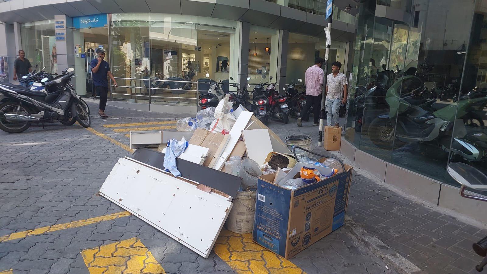 މާލޭގެ އެކި ސަރަޙައްދުތަކަށް ކުނި އެޅި ފަރާތްތައް ހޯދުމުގެ މަސައްކަތް ސިޓީ ކައުންސިލުން ފަށައިފި