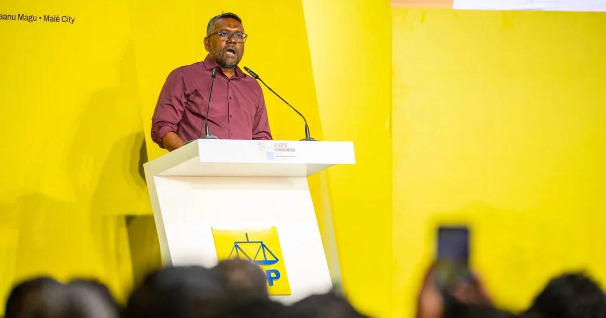 ރާއްޖޭގެ ވެރިކަމުގެ ނިޒާމުގެ ތެރޭގައި ހުރި ނުރަގަޅު ކަންކަން ރަގަޅުކުރާނީ އެމްޑީޕީން: ފައްޔާޒް