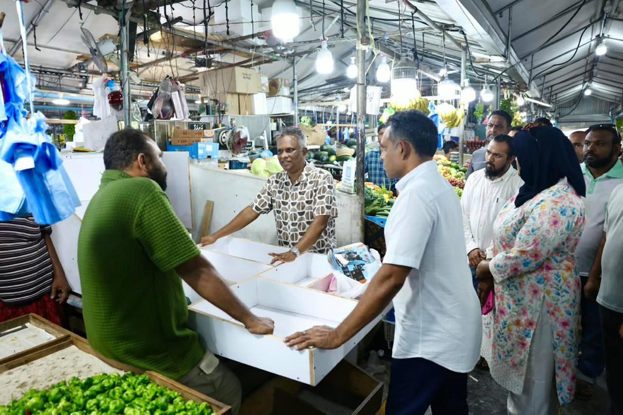 ކާބޯތަކެތީގެ އަގުތައް މައްޗަށްދާ ދިއުމަށް ހައްލެއް ހޯދައިދޭނަން: ފައިސަލް ނަސީމް