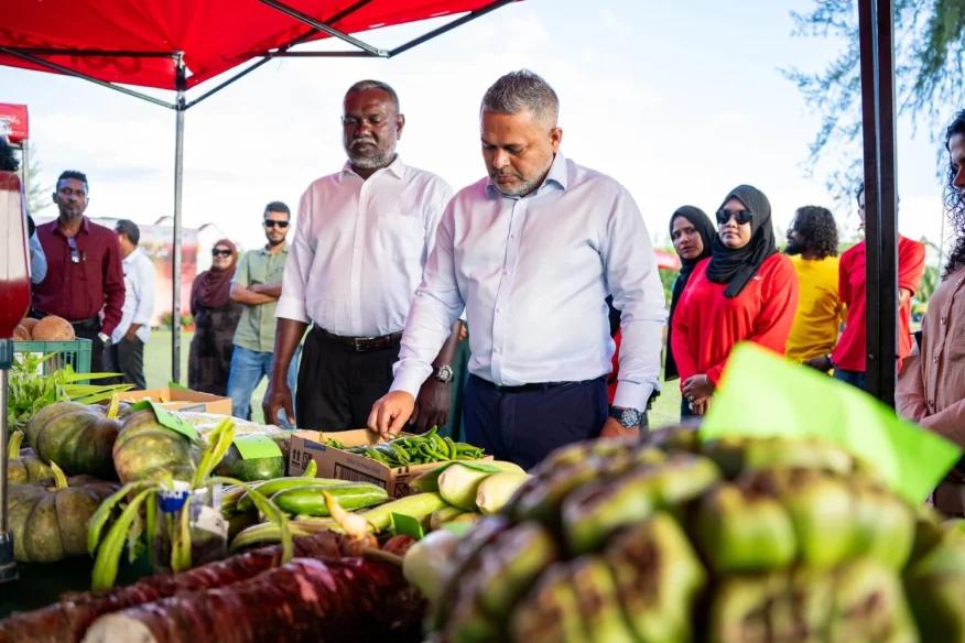 އައްޑޫ ސިޓީ ދަނޑުވެރިންނަށް ހާއްސަކޮށްގެން މީދޫގައި މާރުކޭޓެއް ހުޅުވައިފި