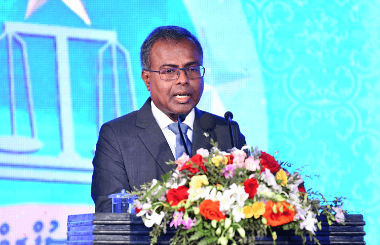ރަސްމާލެ މައްސަލަ ސުޕްރީމް ކޯޓަށް ނުބެލޭނެ ކަމަށް ނިންމުމާއި ގުޅިގެން ކުރީގެ އުއްތަމަ ފަނޑިޔާރު އަބްދުﷲ ދީދީ ފާޑުވިދާޅުވެއްޖެ