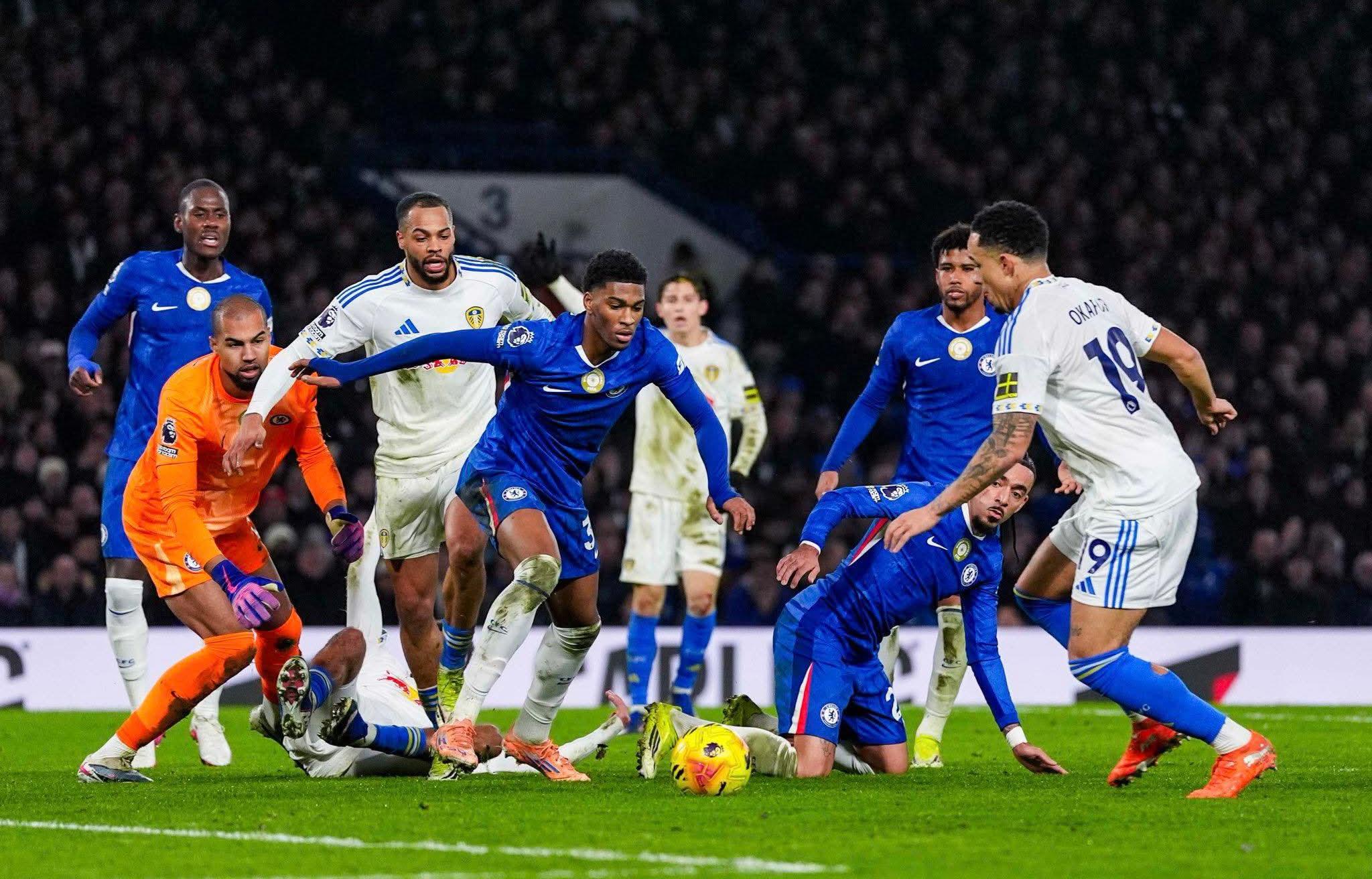 ލީޑްސް އާއި އެއްވަރުވެ ހަތަރުވަނައަށް އެރުމަށް ލިބުނު ފުރުސަތު ޗެލްސީ އިން ނަގާލައިފި