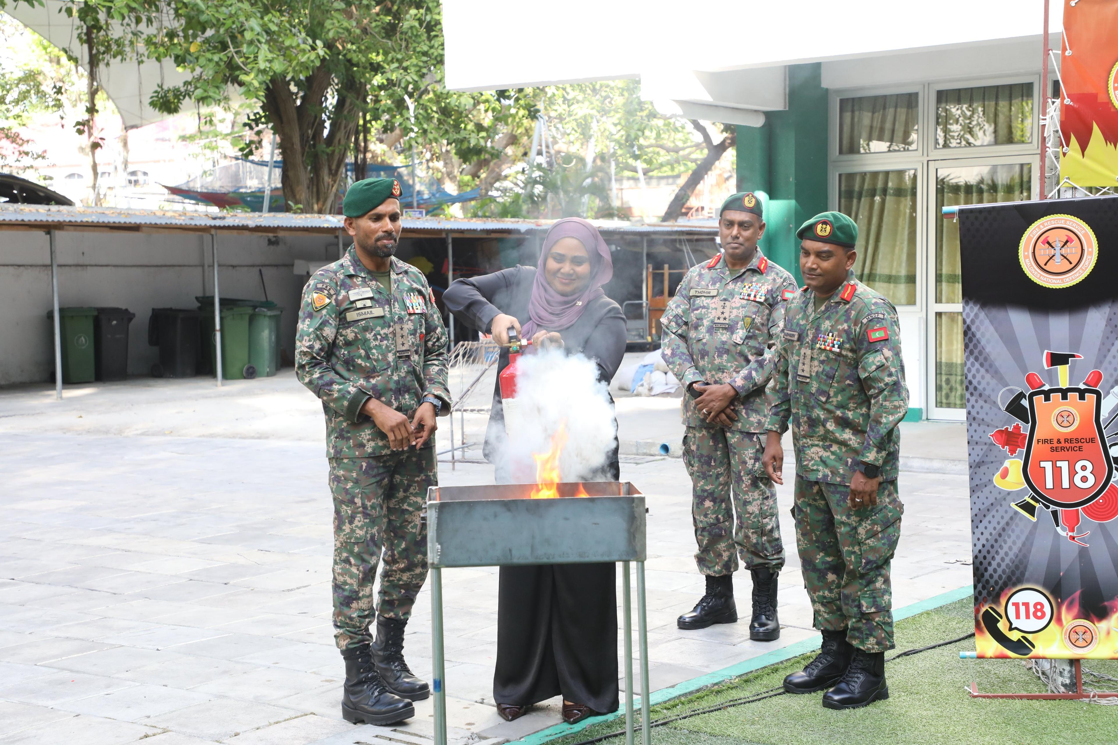 އަލިފާނުން ރައްކާތެރިވާން ދަސްކޮށްދޭ " ފަޔަރ ޕްރިވެންޝަން ވީކް" ފަށައިފި 