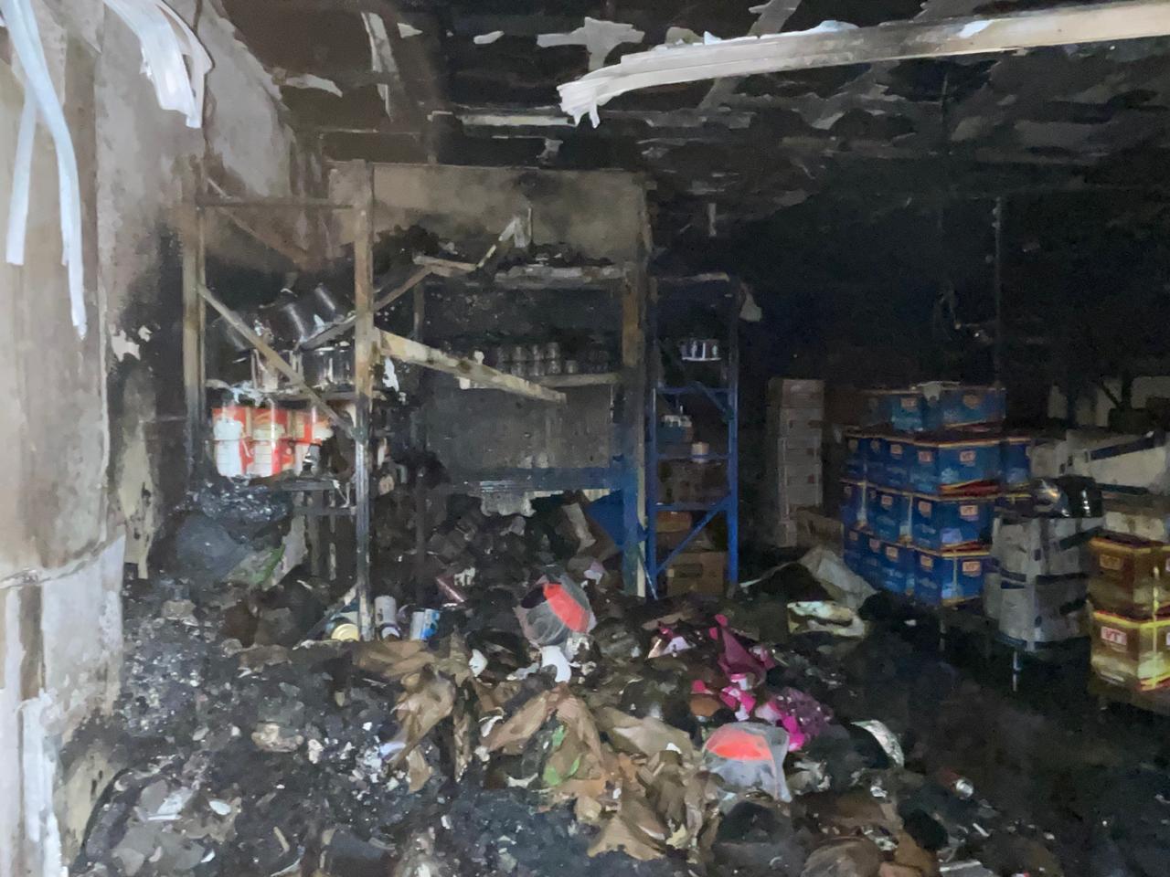 ހުޅުމާލޭގެ ގުދަނެއްގައި އަލިފާނުގެ ހާދިސާއެއް ހިނގާ  21 މީހަކަށް ވަގުތީ ބޯހިޔާވަހިކަން