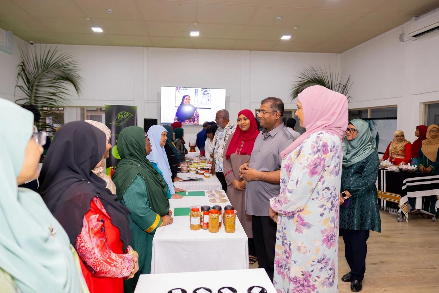 އިސްރަށްވެހިންގެ ކާބޯތަކެތީގެ މައުރަޒު 'ރަހަފަތް' މައުރަޒަށް އާންމުންގެ ބޮޑު ތަރުހީބެއް!