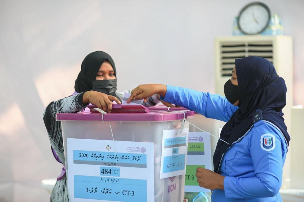 އިންތިހާބަށް ފޯމު ހުށައެޅުމުގެ ސުންގަޑި ހަމަވެއްޖެ!