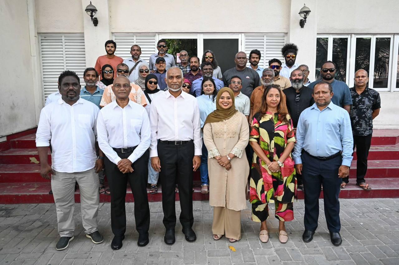 މާފަންނު ހުޅަނގު ޑޯޓުޑޯގައި ރައީސް ބައިވެރިވެވަޑައިގެންފި 