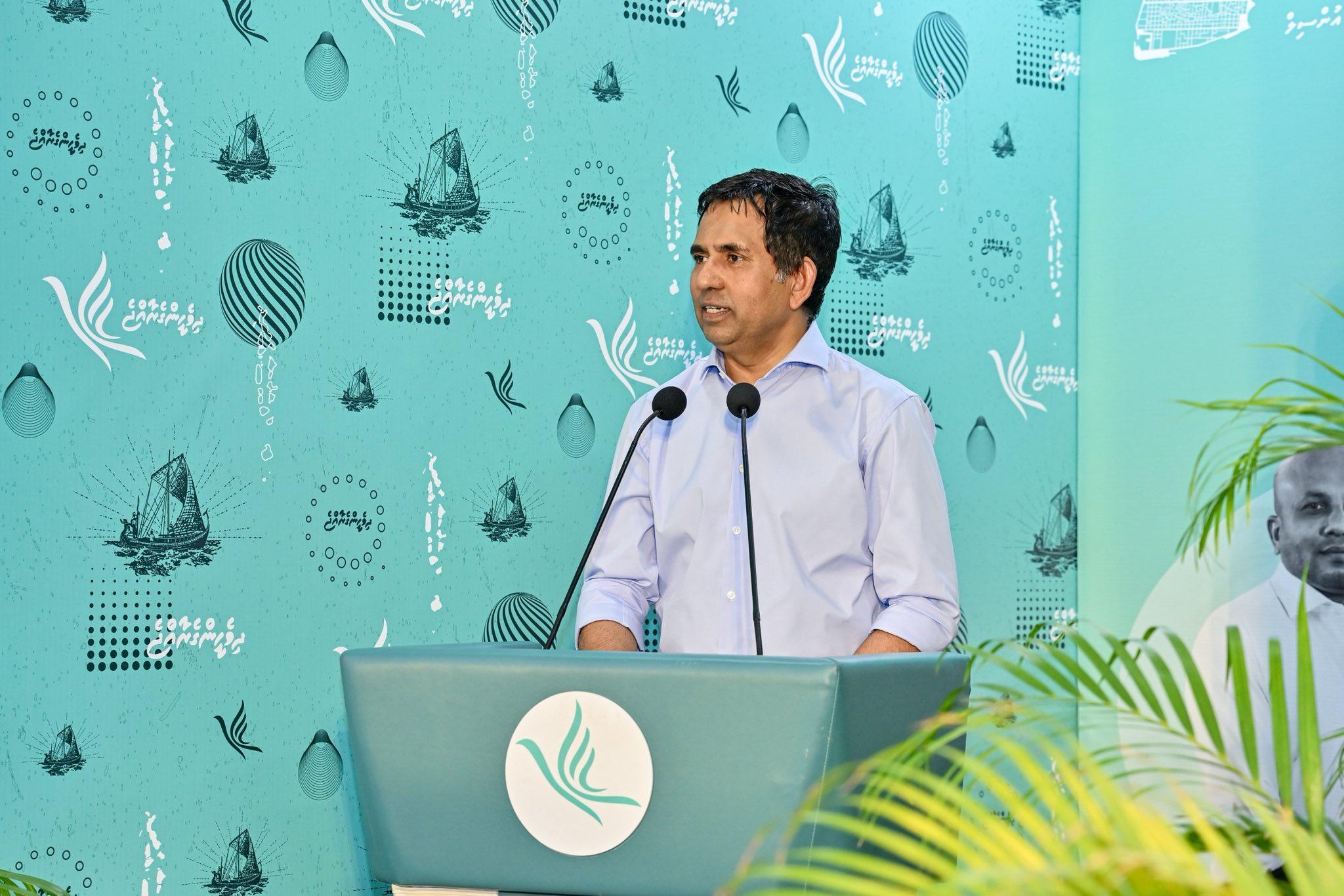 ހަނގުރާމައާއި ގުޅިގެން ރާއްޖެ ބަނޑަކަށް ނުޖެހޭނެ: މިނިސްޓަރ ސައީދު