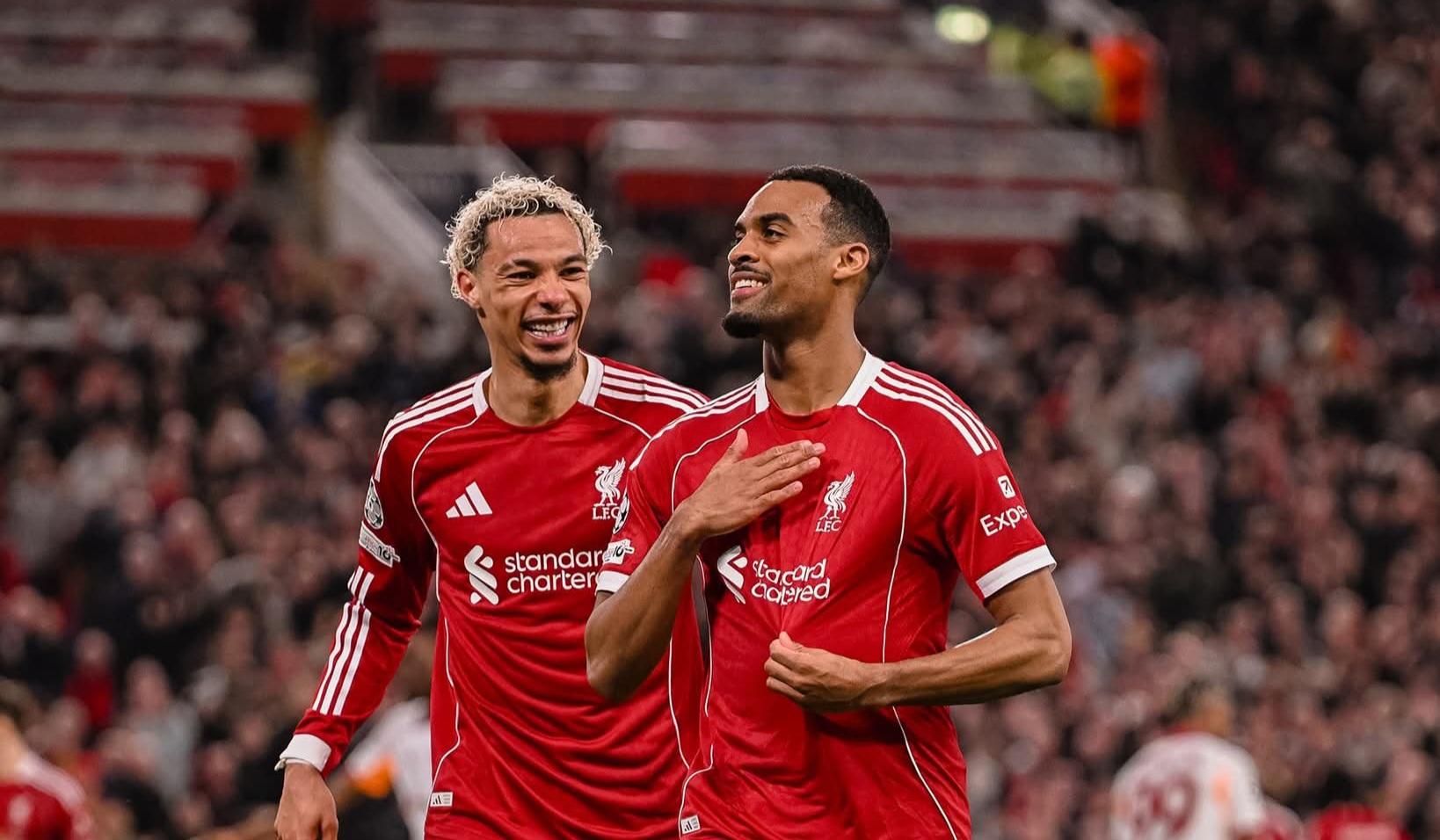 ގަލަތަސަރާއި ކަޓުވާލުމަށްފަހު ލިވަޕޫލުން ބަދަލުހިފައިފި