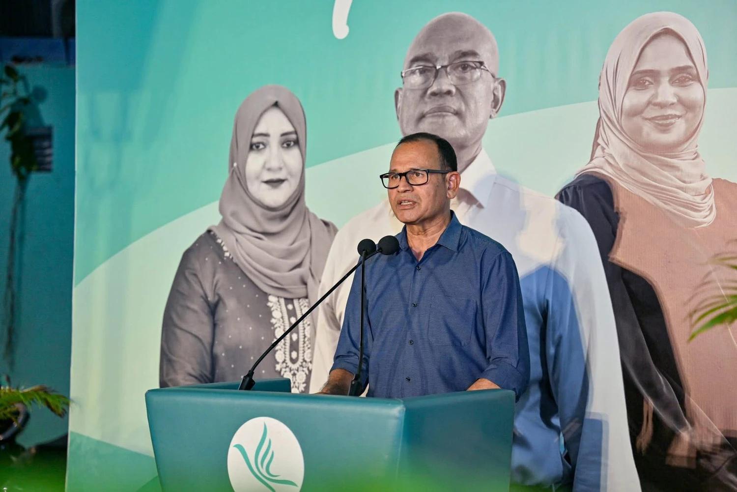  ސިޔާސީ ދާއިރާގެ އިތުރުން އިޖުތިމާޢީ ދާއިރާގައި ވެސް ފަސްޓު ލޭޑީގެ ފަހަތްޕުޅުގައި ތިއްބަވަން ވަޒީރު އިލްތިމާސް ކުރައްވައިފި 