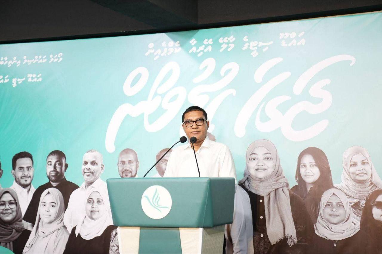 އައްޑޫ ސިޓީ ތަރައްގީ ނުކުރާ  ވާހަކަ ދައްކަން މޭޔަރު ނިޒާރު ލަދުވެތިވާންޖެހޭ: އައިބީ 