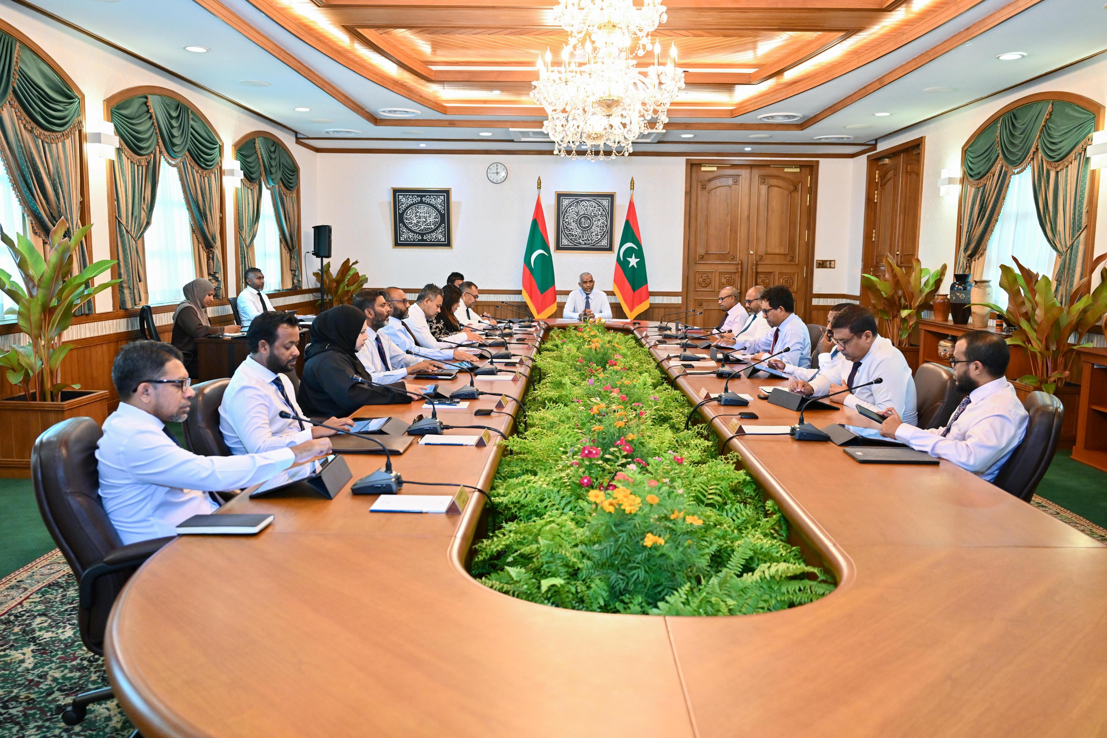 ހުރިހާ ވަޒީރުންނަށް ރުހުންދޭން ކޮމިޓީން ފާސްކޮށްފި 