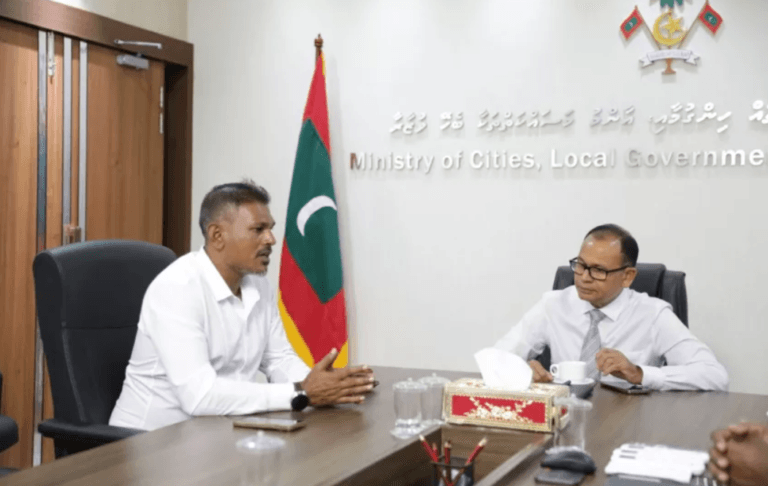  ތިނަދުއަށް ތަރައްގީ ގެނައުމަކީ އެންމެ ބޮޑު އަމާޒު: ތިނަދޫ ސިޓީ މޭޔަރ ސައުދު 