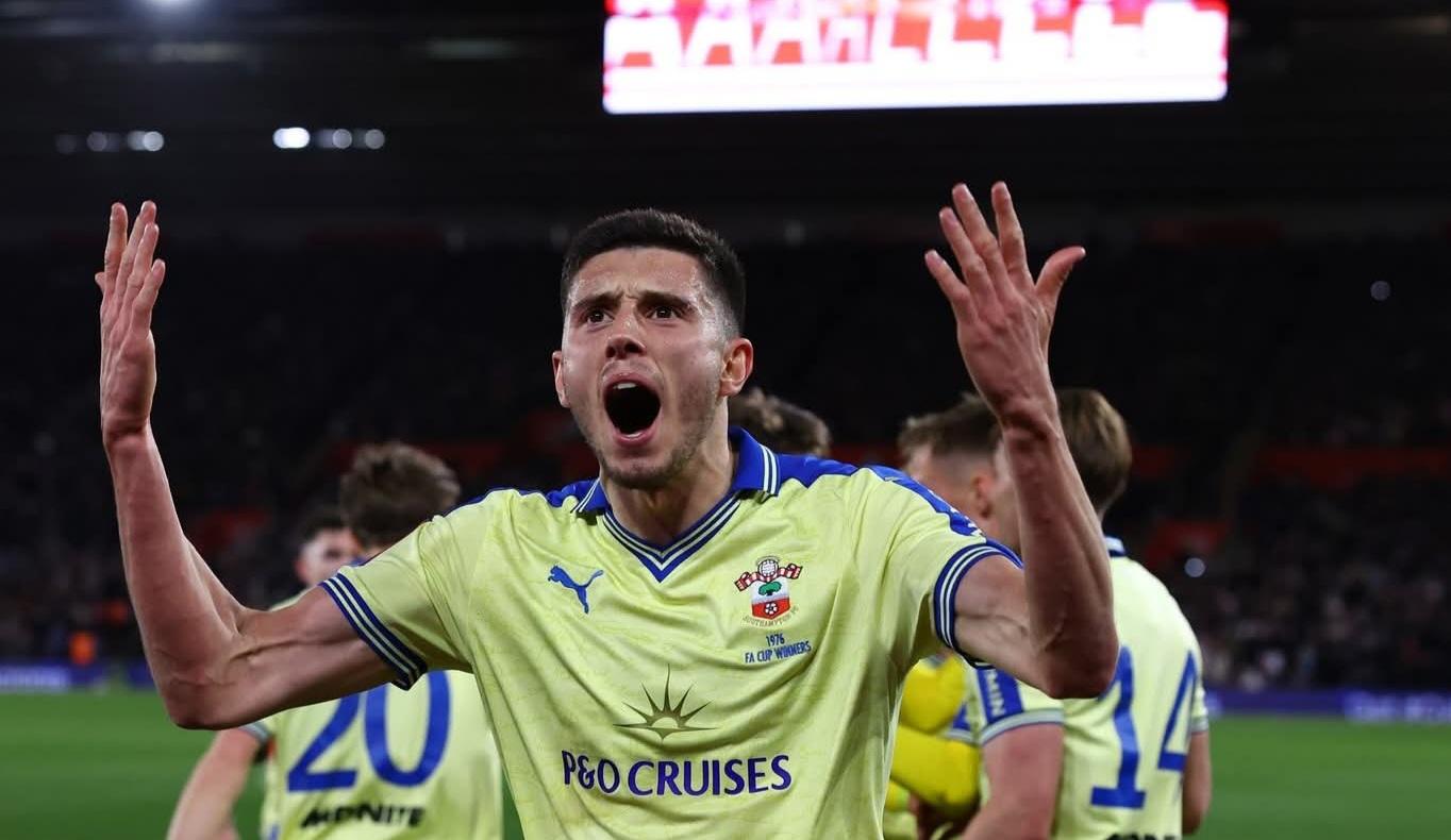 އާސެނަލް ކަޓުވާލުމަށްފަހު ސައުތުހެމްޓަން އެފްއޭކަޕްގެ ސެމީ ފައިނަލުން ޖާގަ ހޯދައިފި