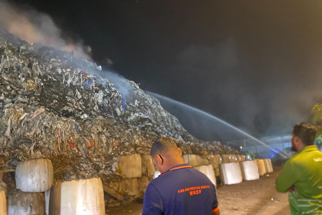 ތިލަފުށީ ވެމްކޯ ސައިޓުގައި ރޯވި އަލިފާން އެމްއެންޑީއެފުން  ނިއްވާލައިފި